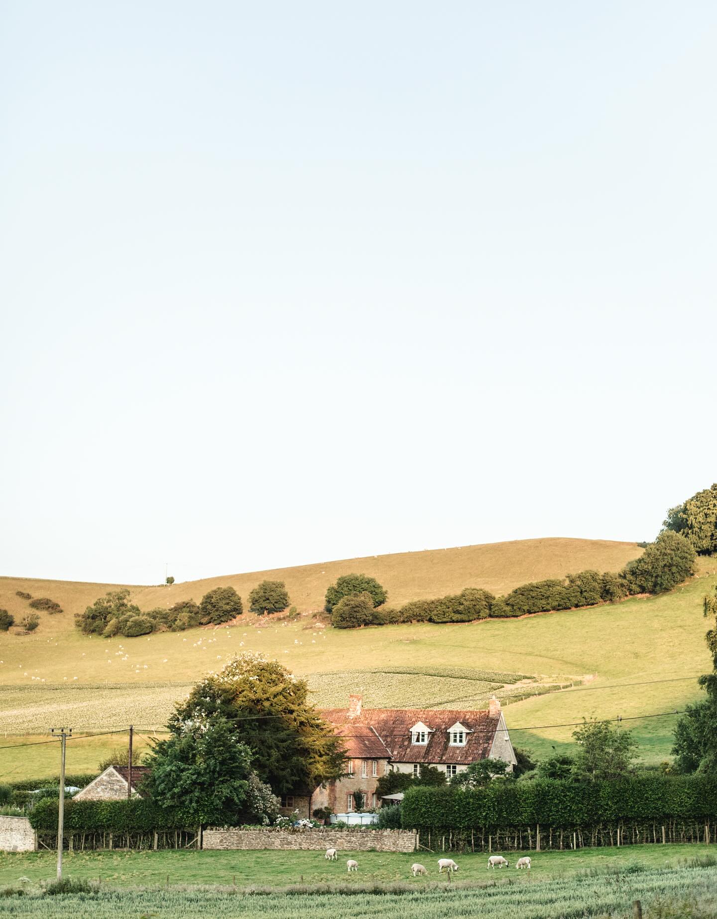 When light meets the trails the encounter between Marte Marie and Sentier Italia