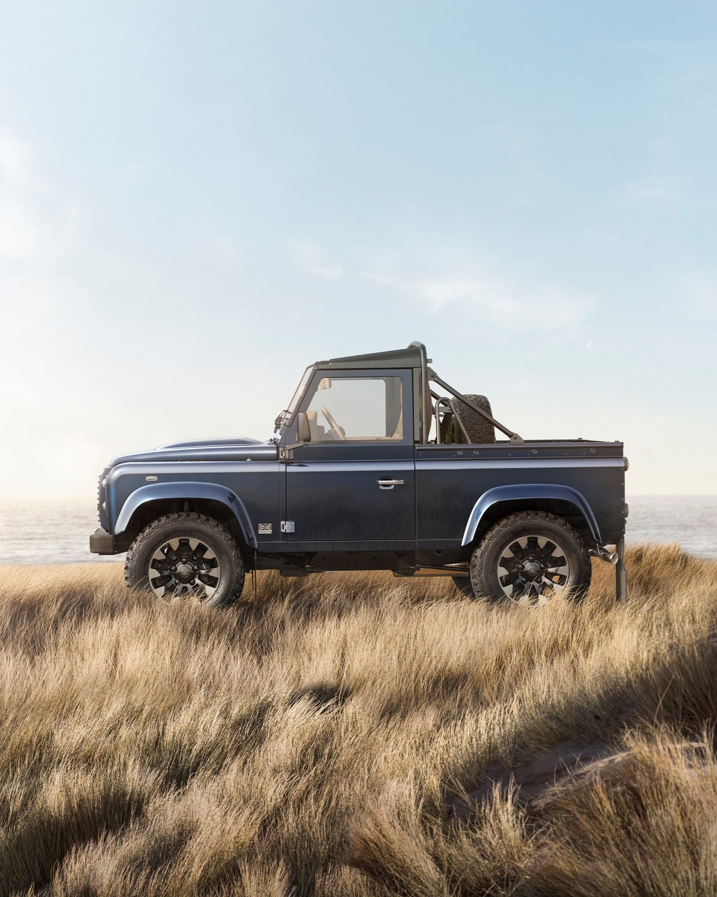 Land Rover and the elegance that smells of mud and afternoon tea.