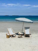 Les Bassans: where the sea still teaches the art of setting off